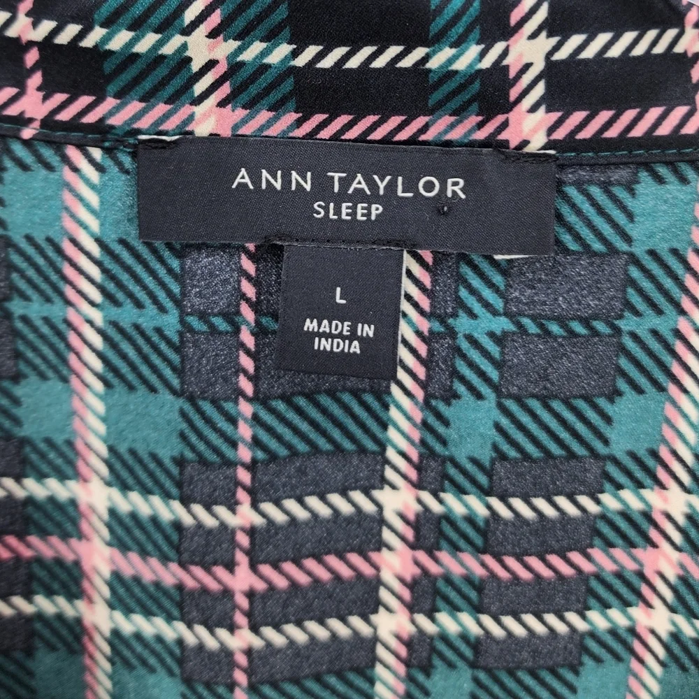 Ann Taylor‎ Sleep ~ Green & Pink Plaid Satin Pajama Set Size Large